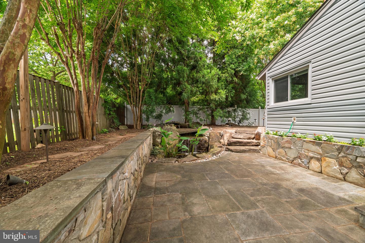137 S FOX RD, STERLING, Virginia 20164, 3 Bedrooms Bedrooms, ,2 BathroomsBathrooms,Residential,For sale,137 S FOX RD,VALO2100212 MLS # VALO2100212