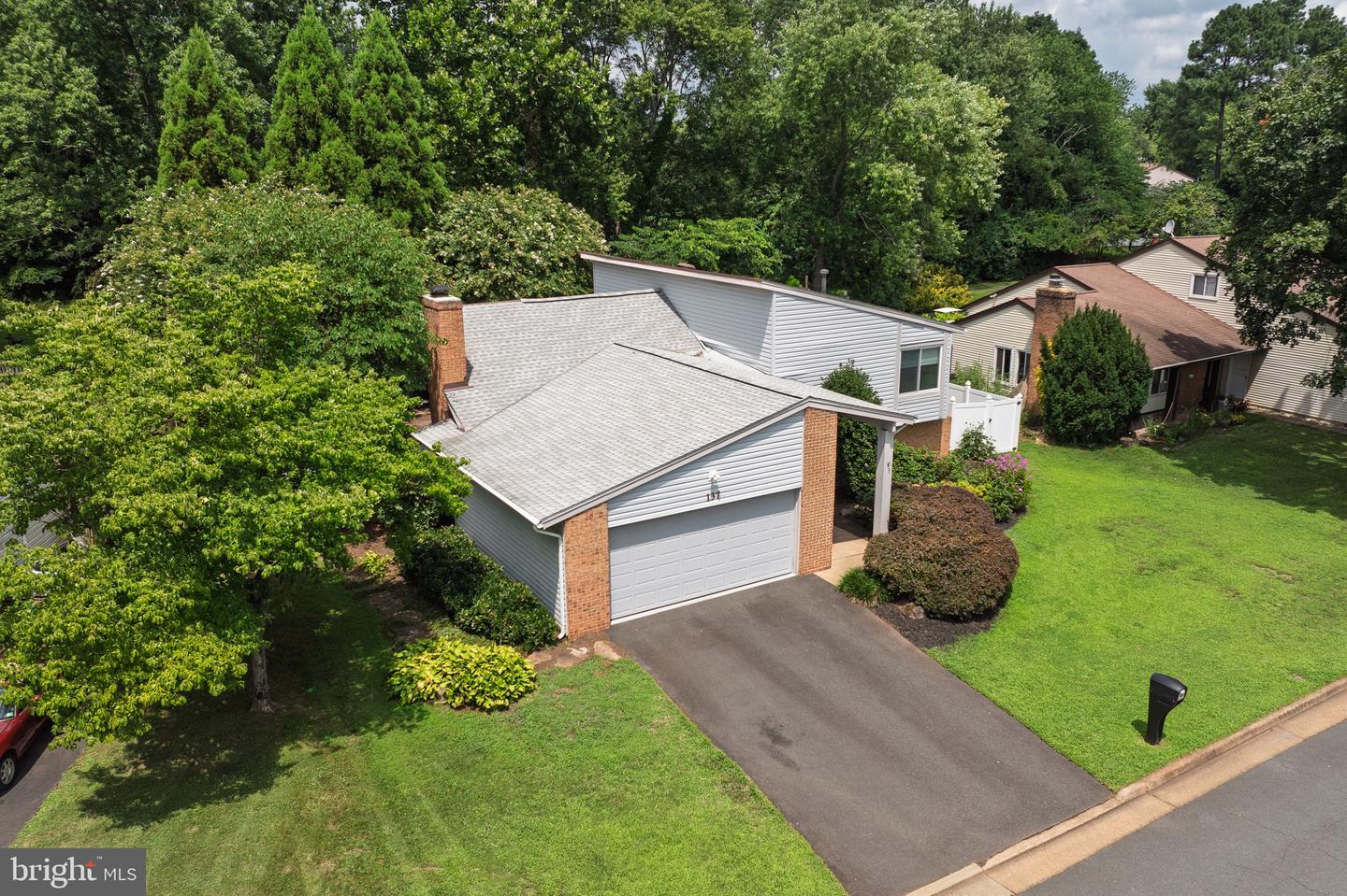 137 S FOX RD, STERLING, Virginia 20164, 3 Bedrooms Bedrooms, ,2 BathroomsBathrooms,Residential,For sale,137 S FOX RD,VALO2100212 MLS # VALO2100212