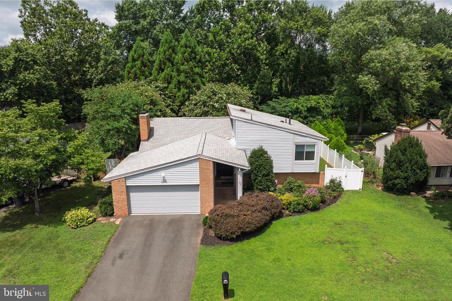 137 S FOX RD, STERLING, Virginia 20164, 3 Bedrooms Bedrooms, ,2 BathroomsBathrooms,Residential,For sale,137 S FOX RD,VALO2100212 MLS # VALO2100212