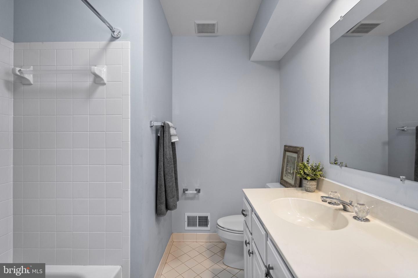 1281 WEDGEWOOD MANOR WAY, RESTON, Virginia 20194, 3 Bedrooms Bedrooms, ,3 BathroomsBathrooms,Residential,For sale,1281 WEDGEWOOD MANOR WAY,VAFX2249478 MLS # VAFX2249478