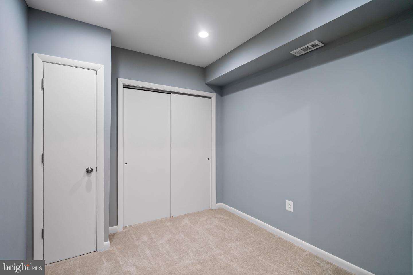 1281 WEDGEWOOD MANOR WAY, RESTON, Virginia 20194, 3 Bedrooms Bedrooms, ,3 BathroomsBathrooms,Residential,For sale,1281 WEDGEWOOD MANOR WAY,VAFX2249478 MLS # VAFX2249478