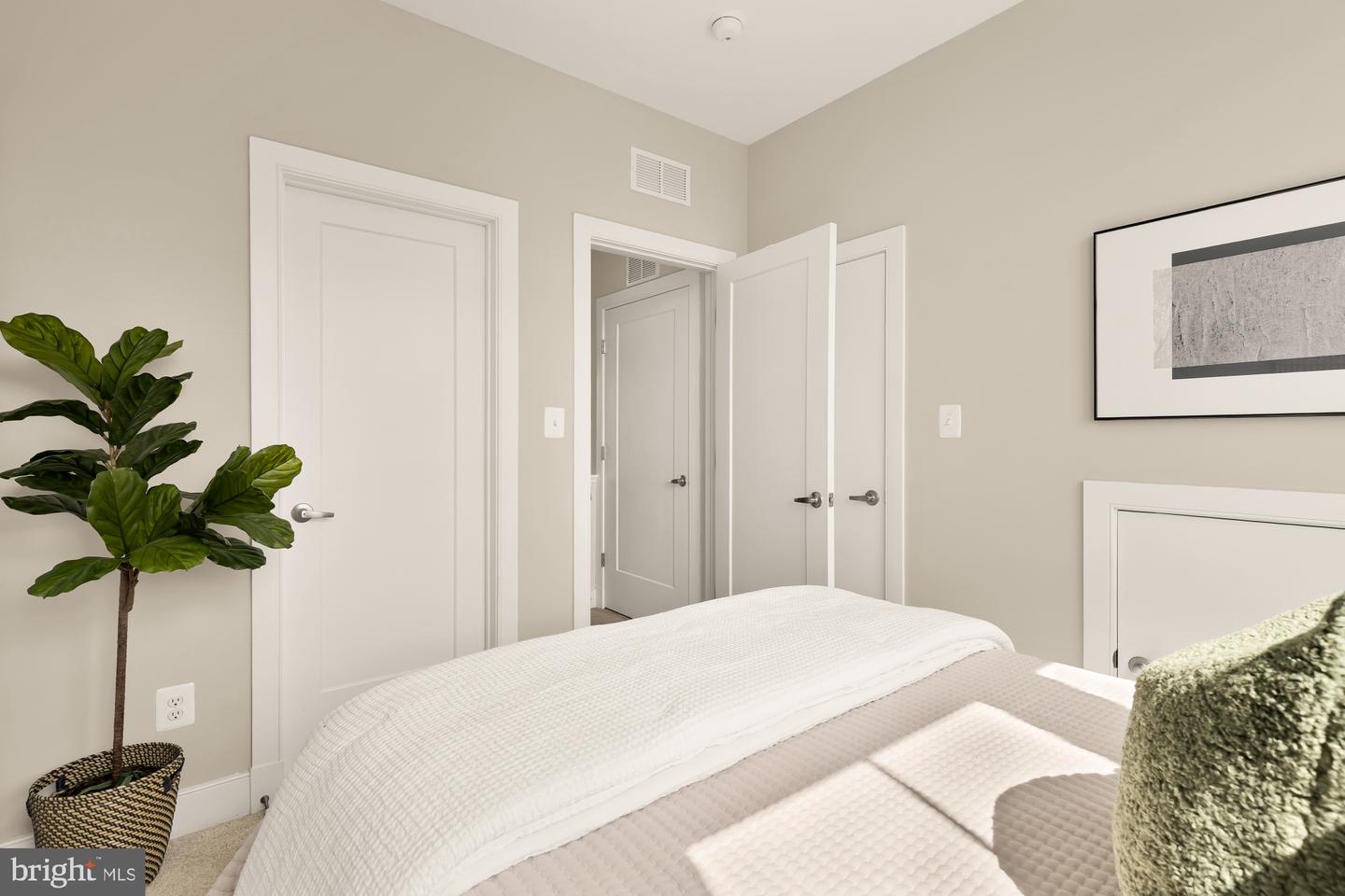 3052 7TH ST NE, WASHINGTON, District Of Columbia 20017, 4 Bedrooms Bedrooms, ,3 BathroomsBathrooms,Residential,For sale,3052 7TH ST NE,DCDC2207912 MLS # DCDC2207912