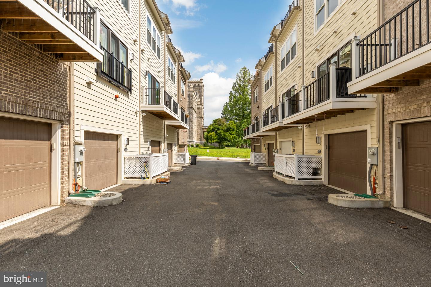 3052 7TH ST NE, WASHINGTON, District Of Columbia 20017, 4 Bedrooms Bedrooms, ,3 BathroomsBathrooms,Residential,For sale,3052 7TH ST NE,DCDC2207912 MLS # DCDC2207912