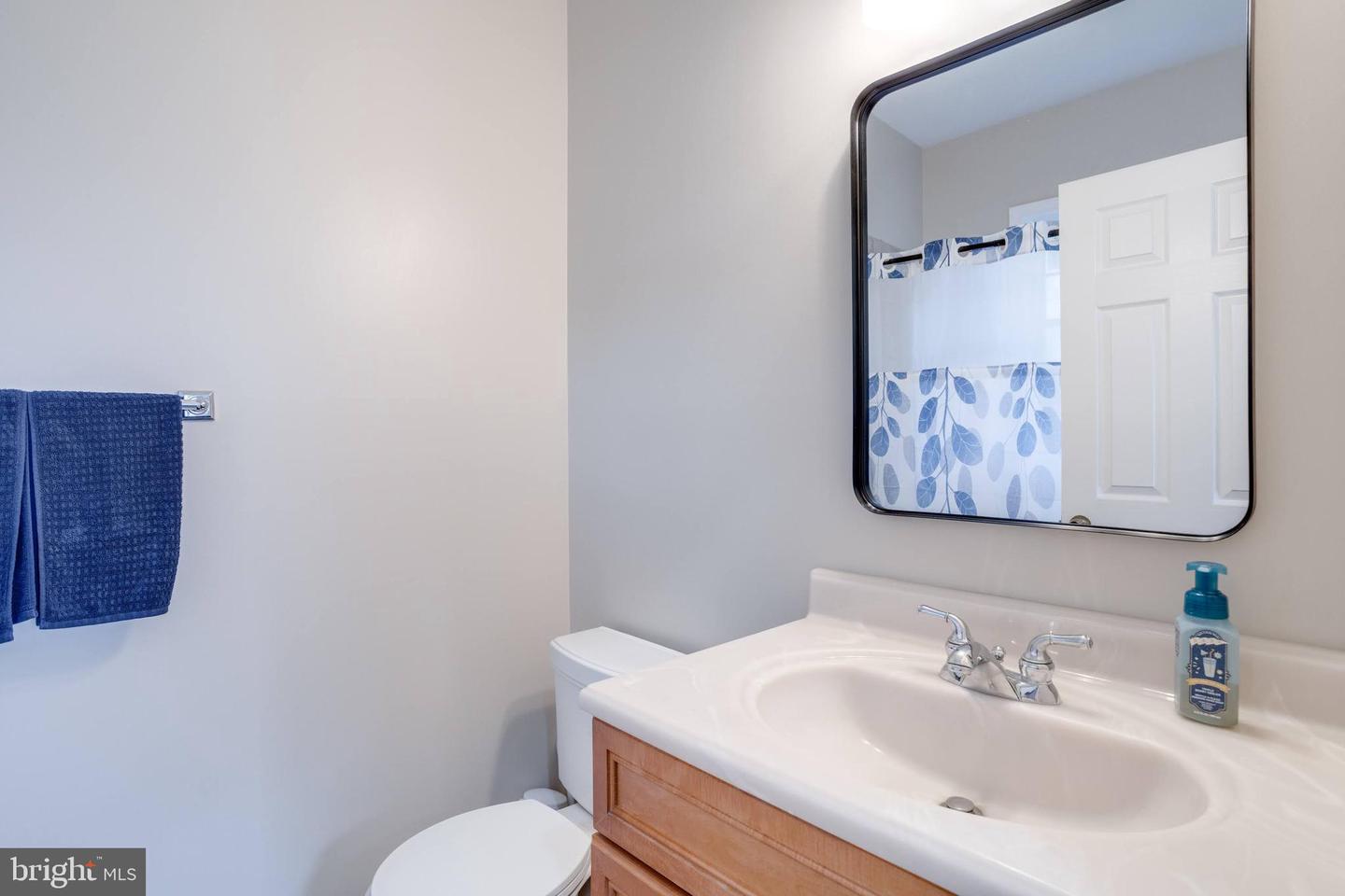 5519 HINTON ST, SPRINGFIELD, Virginia 22151, 7 Bedrooms Bedrooms, ,5 BathroomsBathrooms,Residential,For sale,5519 HINTON ST,VAFX2252494 MLS # VAFX2252494