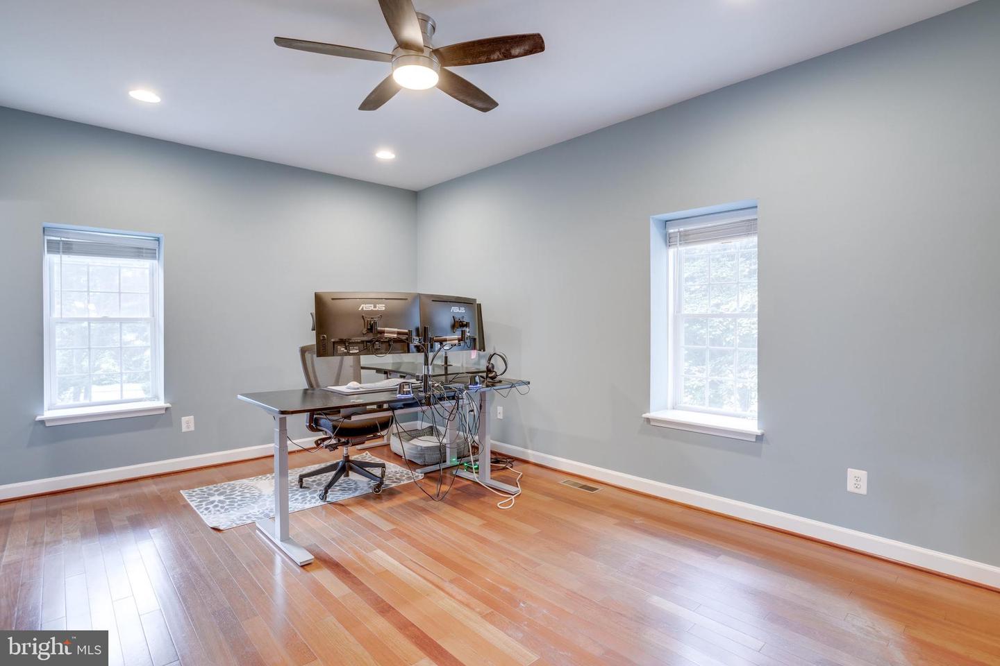 5519 HINTON ST, SPRINGFIELD, Virginia 22151, 7 Bedrooms Bedrooms, ,5 BathroomsBathrooms,Residential,For sale,5519 HINTON ST,VAFX2252494 MLS # VAFX2252494
