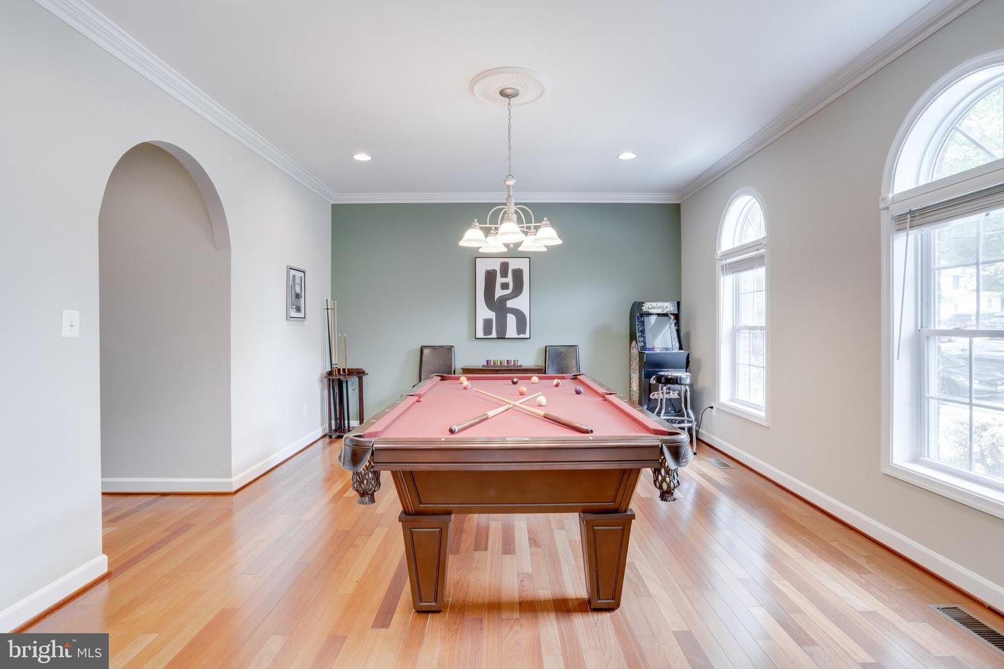 5519 HINTON ST, SPRINGFIELD, Virginia 22151, 7 Bedrooms Bedrooms, ,5 BathroomsBathrooms,Residential,For sale,5519 HINTON ST,VAFX2252494 MLS # VAFX2252494
