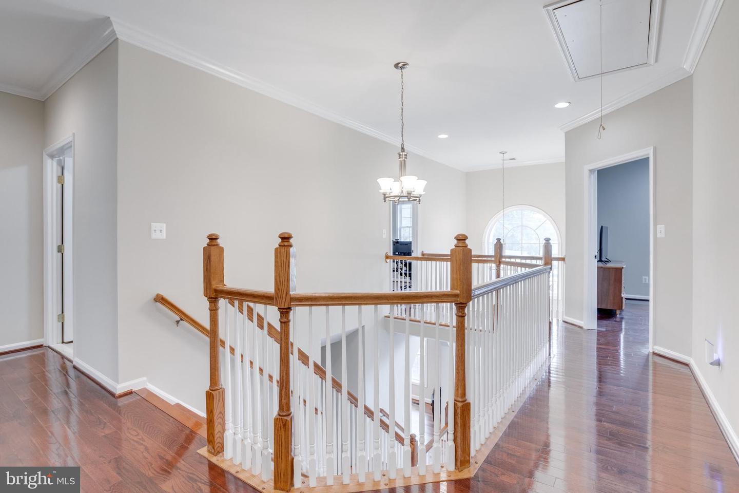 5519 HINTON ST, SPRINGFIELD, Virginia 22151, 7 Bedrooms Bedrooms, ,5 BathroomsBathrooms,Residential,For sale,5519 HINTON ST,VAFX2252494 MLS # VAFX2252494