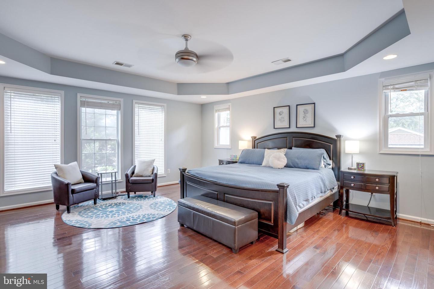 5519 HINTON ST, SPRINGFIELD, Virginia 22151, 7 Bedrooms Bedrooms, ,5 BathroomsBathrooms,Residential,For sale,5519 HINTON ST,VAFX2252494 MLS # VAFX2252494