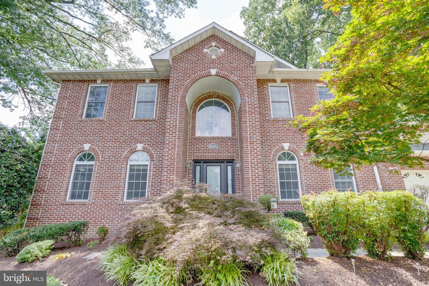 5519 HINTON ST, SPRINGFIELD, Virginia 22151, 7 Bedrooms Bedrooms, ,5 BathroomsBathrooms,Residential,For sale,5519 HINTON ST,VAFX2252494 MLS # VAFX2252494