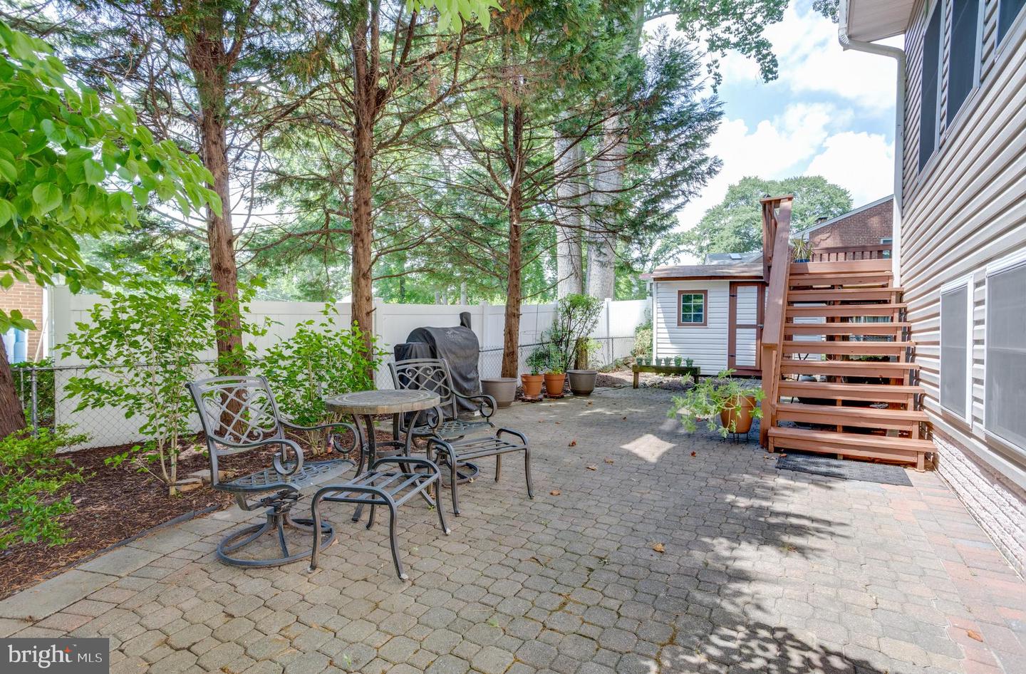 5519 HINTON ST, SPRINGFIELD, Virginia 22151, 7 Bedrooms Bedrooms, ,5 BathroomsBathrooms,Residential,For sale,5519 HINTON ST,VAFX2252494 MLS # VAFX2252494