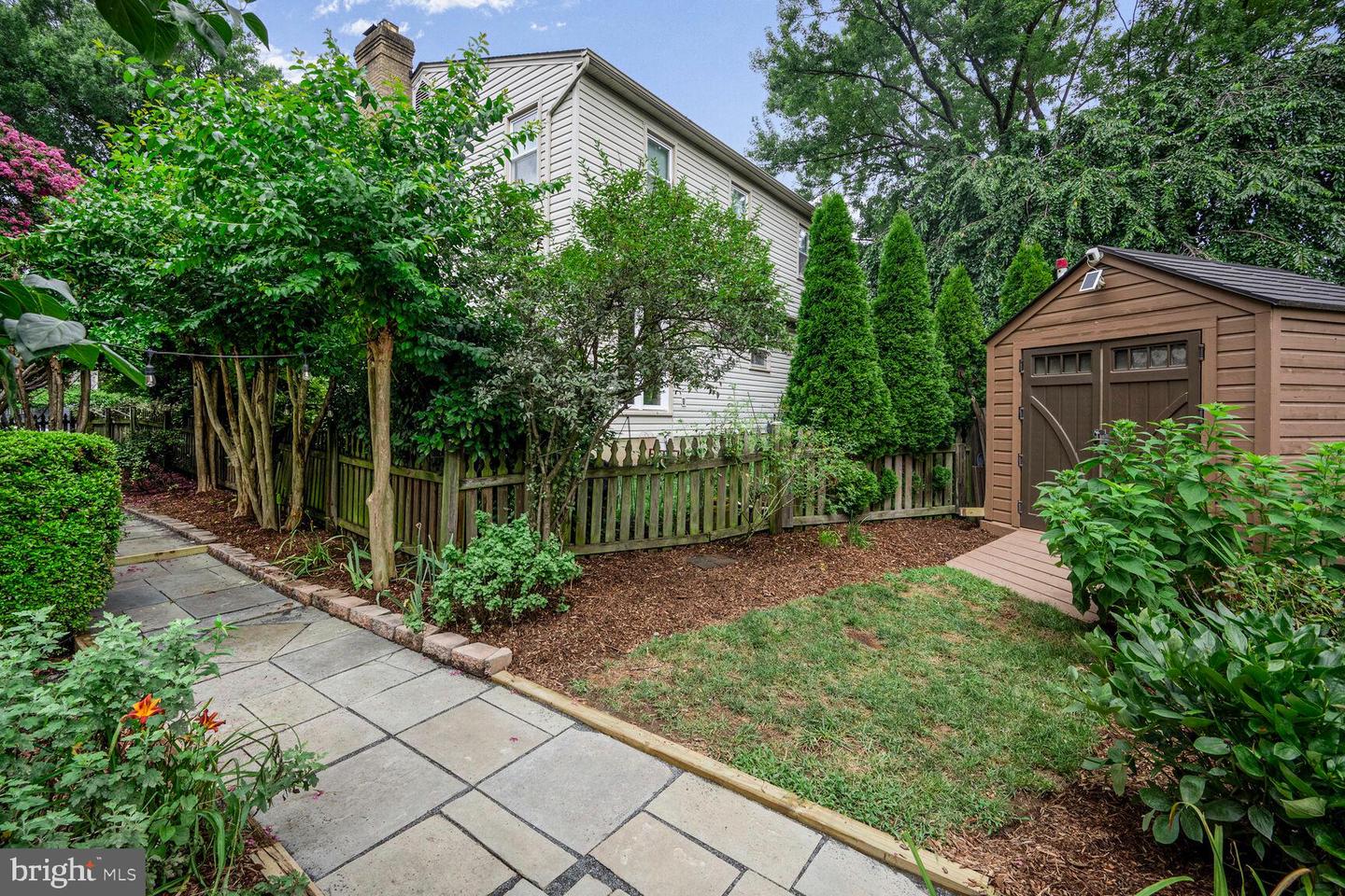 5019 10TH ST N, ARLINGTON, Virginia 22205, 4 Bedrooms Bedrooms, ,3 BathroomsBathrooms,Residential,For sale,5019 10TH ST N,VAAR2060342 MLS # VAAR2060342