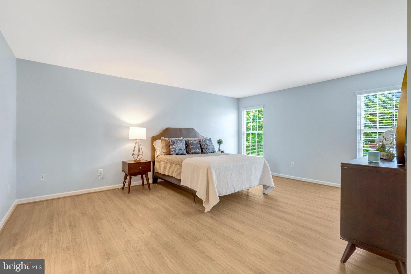 21625 LIVERPOOL ST, ASHBURN, Virginia 20147, 4 Bedrooms Bedrooms, ,3 BathroomsBathrooms,Residential,For sale,21625 LIVERPOOL ST,VALO2101428 MLS # VALO2101428