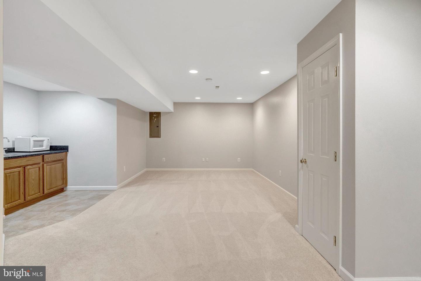 21625 LIVERPOOL ST, ASHBURN, Virginia 20147, 4 Bedrooms Bedrooms, ,3 BathroomsBathrooms,Residential,For sale,21625 LIVERPOOL ST,VALO2101428 MLS # VALO2101428