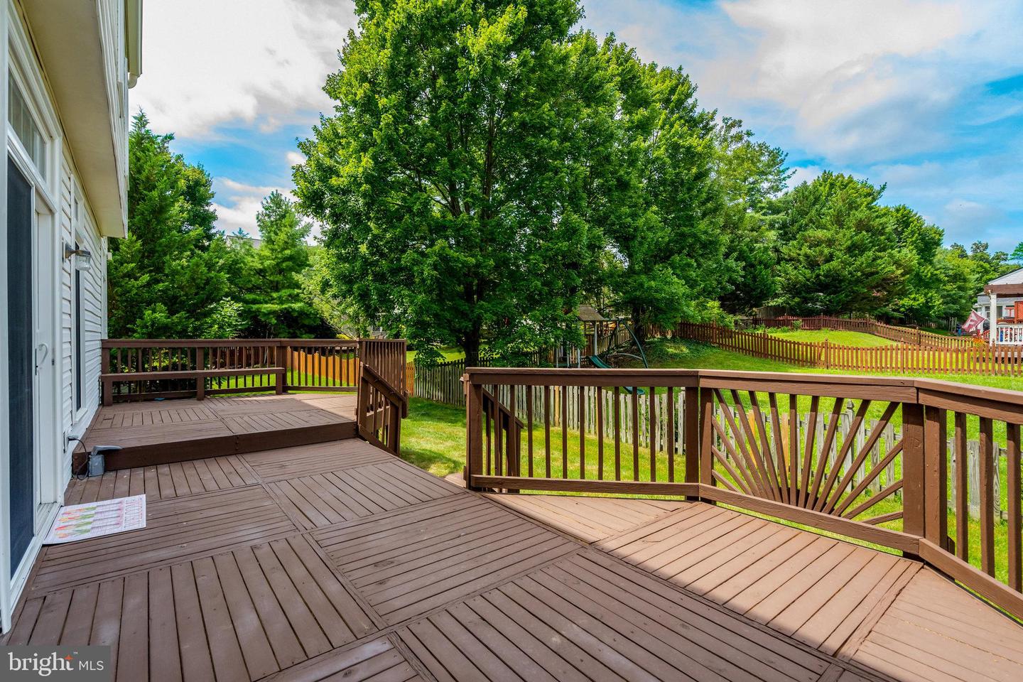 21625 LIVERPOOL ST, ASHBURN, Virginia 20147, 4 Bedrooms Bedrooms, ,3 BathroomsBathrooms,Residential,For sale,21625 LIVERPOOL ST,VALO2101428 MLS # VALO2101428