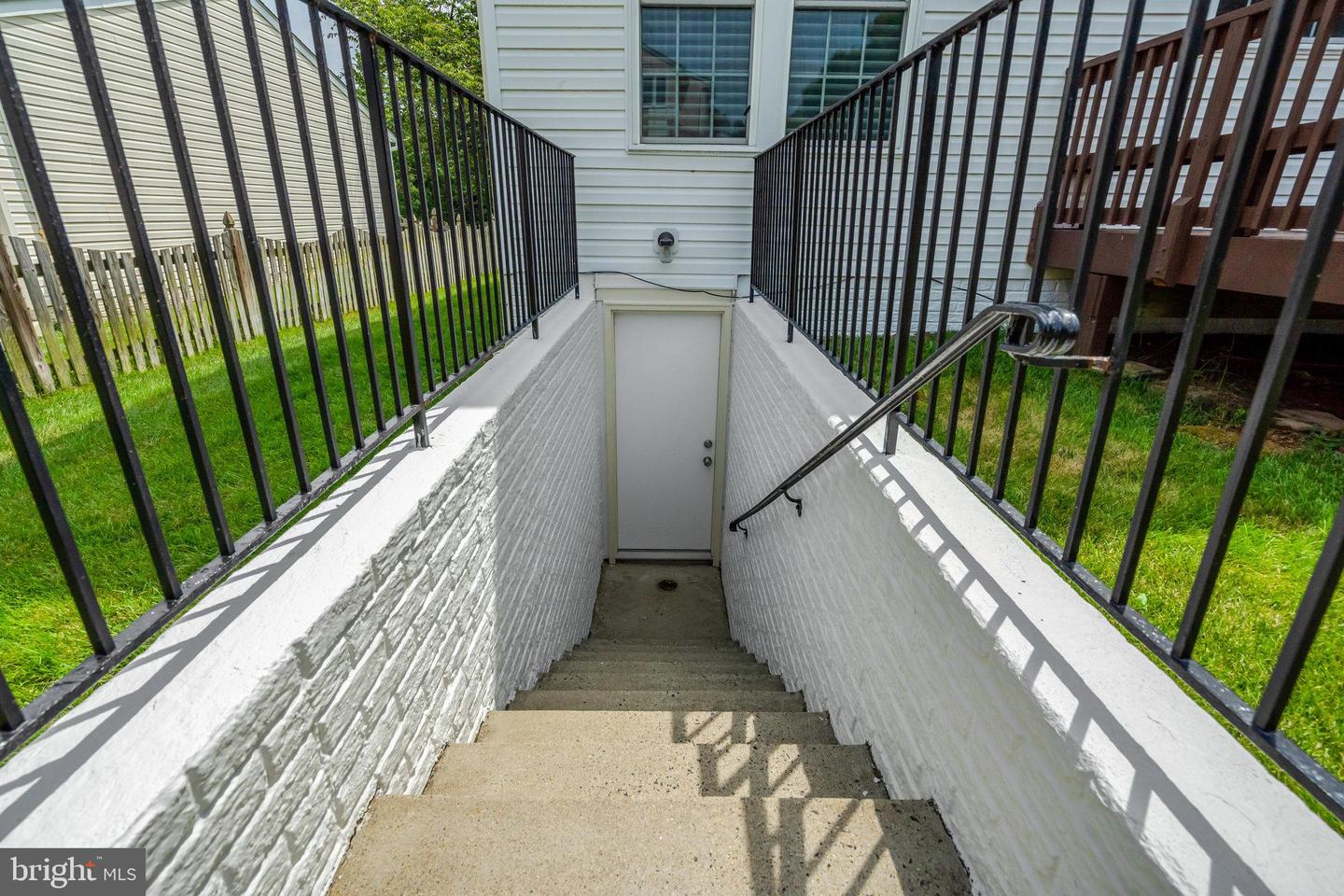21625 LIVERPOOL ST, ASHBURN, Virginia 20147, 4 Bedrooms Bedrooms, ,3 BathroomsBathrooms,Residential,For sale,21625 LIVERPOOL ST,VALO2101428 MLS # VALO2101428