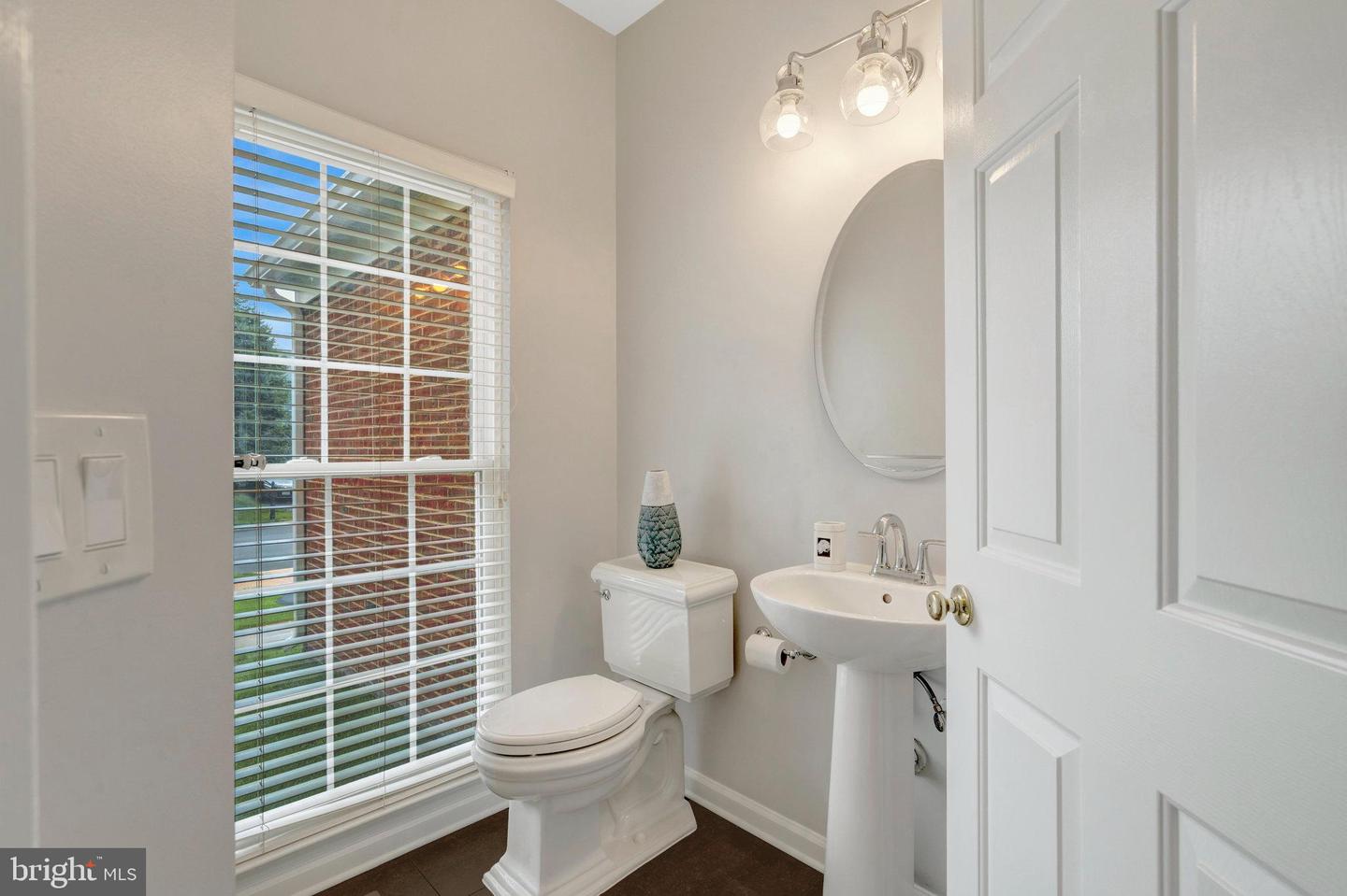21625 LIVERPOOL ST, ASHBURN, Virginia 20147, 4 Bedrooms Bedrooms, ,3 BathroomsBathrooms,Residential,For sale,21625 LIVERPOOL ST,VALO2101428 MLS # VALO2101428