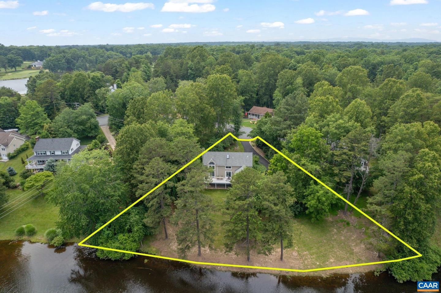 2 OAK GROVE, PALMYRA, Virginia 22963, 4 Bedrooms Bedrooms, ,4 BathroomsBathrooms,Residential,For sale,2 OAK GROVE,666476 MLS # 666476