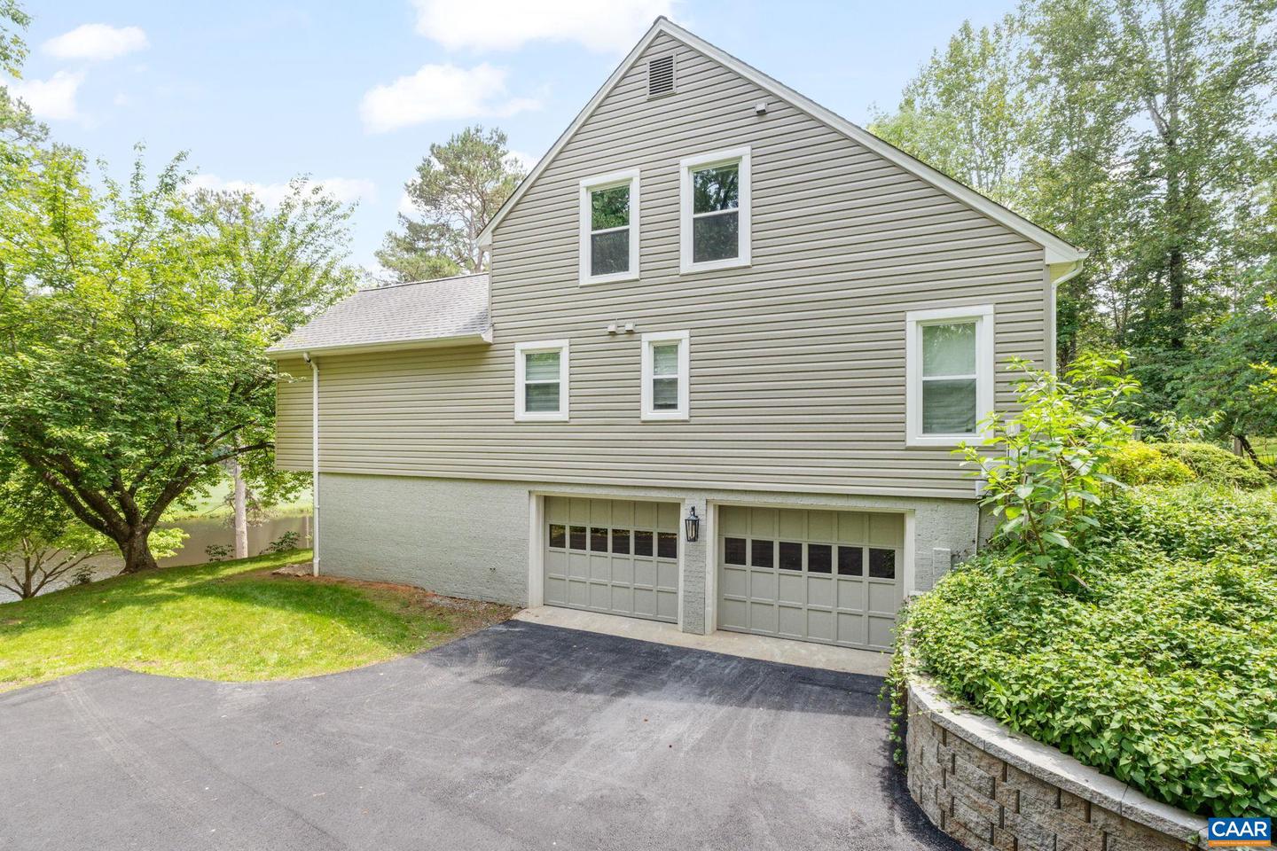 2 OAK GROVE, PALMYRA, Virginia 22963, 4 Bedrooms Bedrooms, ,4 BathroomsBathrooms,Residential,For sale,2 OAK GROVE,666476 MLS # 666476