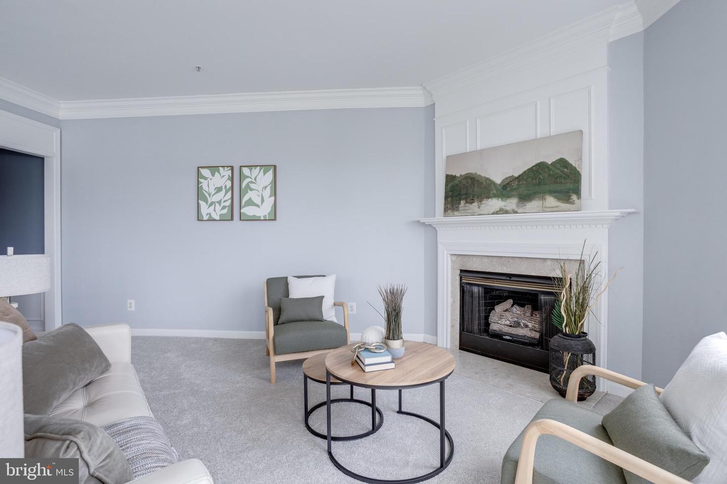 1735 KINGSGATE CT #302, ALEXANDRIA, Virginia 22302, 2 Bedrooms Bedrooms, ,2 BathroomsBathrooms,Residential,For sale,1735 KINGSGATE CT #302,VAAX2047316 MLS # VAAX2047316