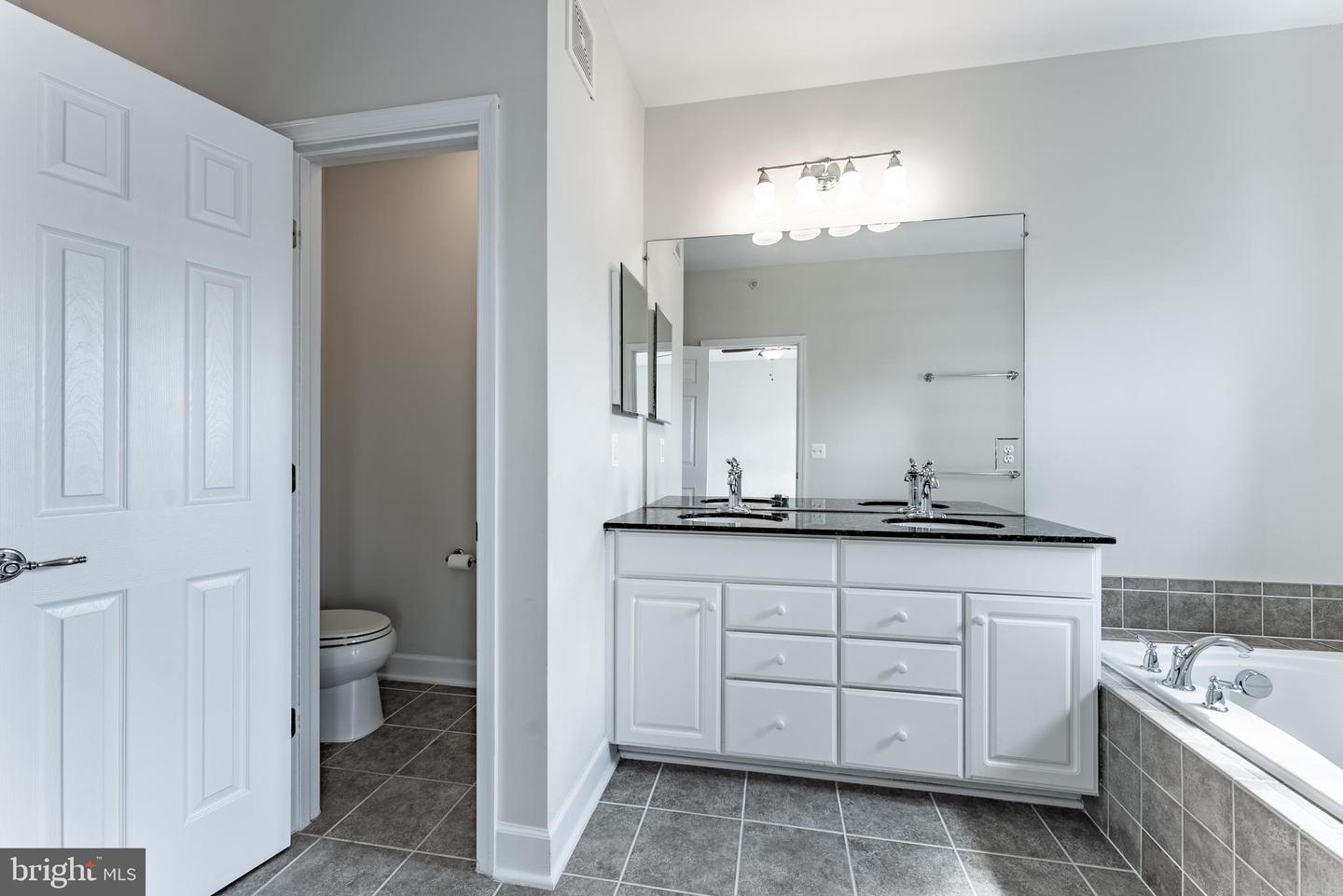 2225 OBERLIN DR #334A, WOODBRIDGE, Virginia 22191, 3 Bedrooms Bedrooms, ,2 BathroomsBathrooms,Residential,For sale,2225 OBERLIN DR #334A,VAPW2098836 MLS # VAPW2098836