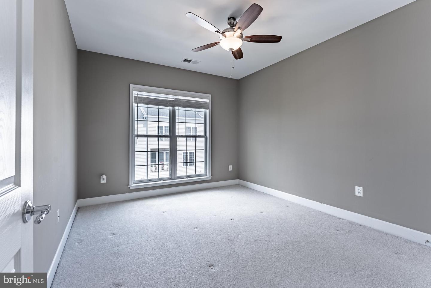 2225 OBERLIN DR #334A, WOODBRIDGE, Virginia 22191, 3 Bedrooms Bedrooms, ,2 BathroomsBathrooms,Residential,For sale,2225 OBERLIN DR #334A,VAPW2098836 MLS # VAPW2098836