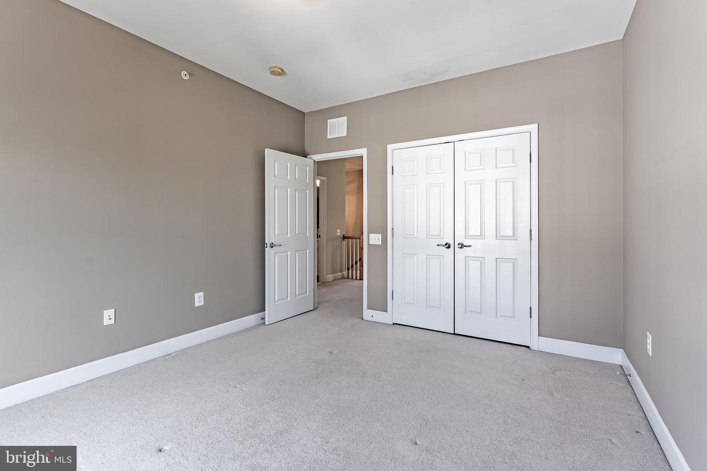 2225 OBERLIN DR #334A, WOODBRIDGE, Virginia 22191, 3 Bedrooms Bedrooms, ,2 BathroomsBathrooms,Residential,For sale,2225 OBERLIN DR #334A,VAPW2098836 MLS # VAPW2098836