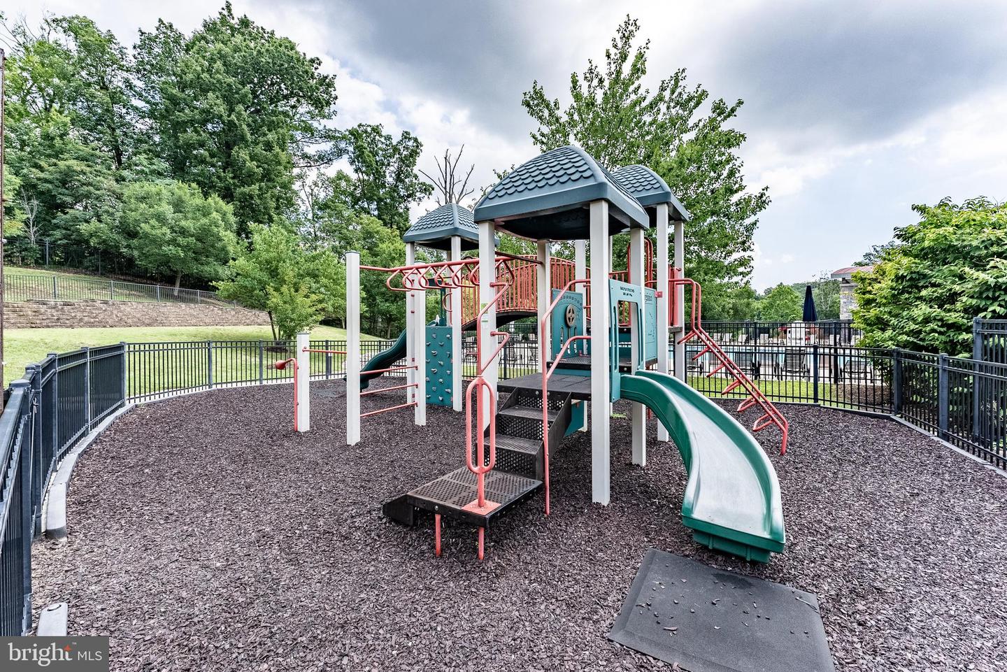2225 OBERLIN DR #334A, WOODBRIDGE, Virginia 22191, 3 Bedrooms Bedrooms, ,2 BathroomsBathrooms,Residential,For sale,2225 OBERLIN DR #334A,VAPW2098836 MLS # VAPW2098836