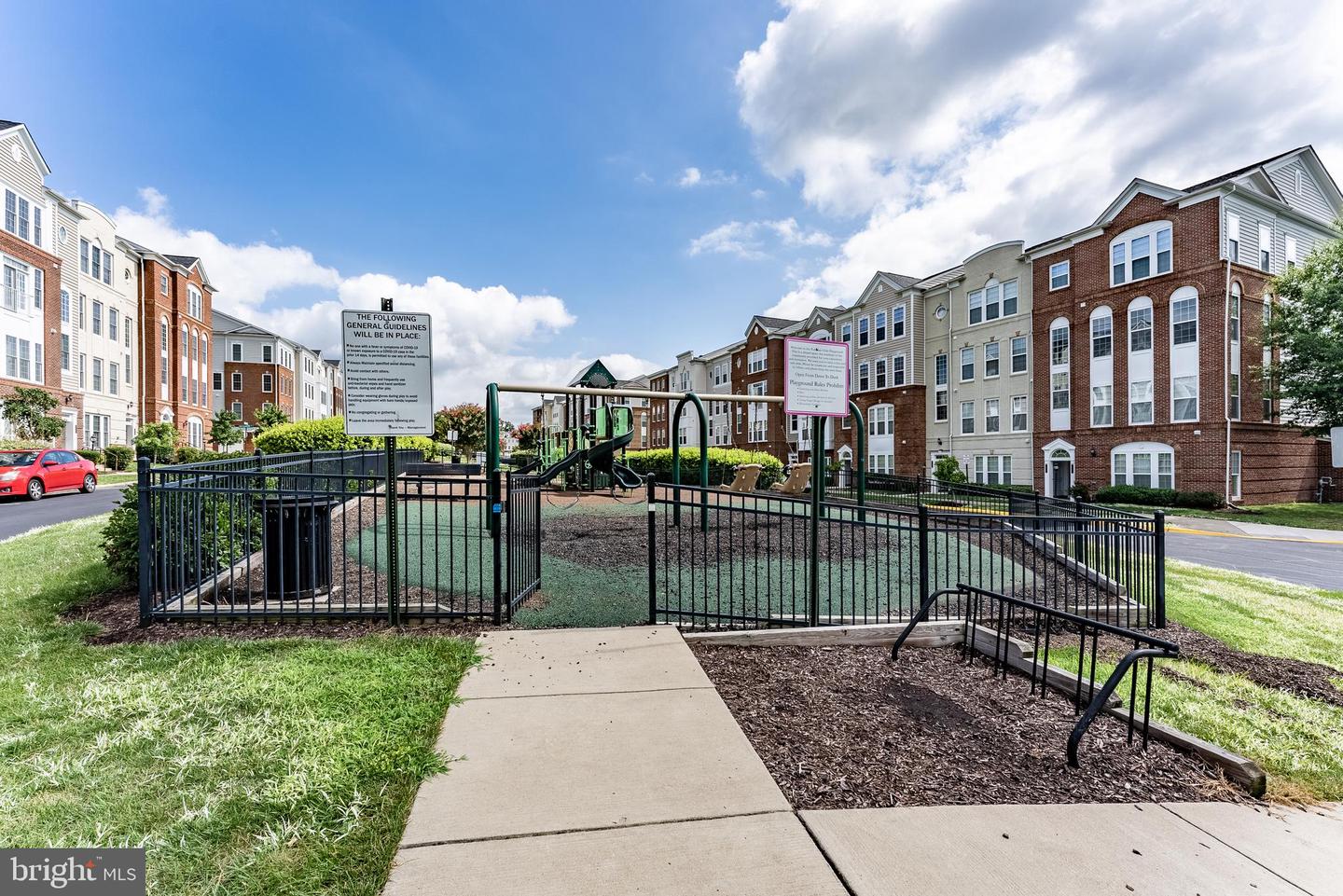2225 OBERLIN DR #334A, WOODBRIDGE, Virginia 22191, 3 Bedrooms Bedrooms, ,2 BathroomsBathrooms,Residential,For sale,2225 OBERLIN DR #334A,VAPW2098836 MLS # VAPW2098836