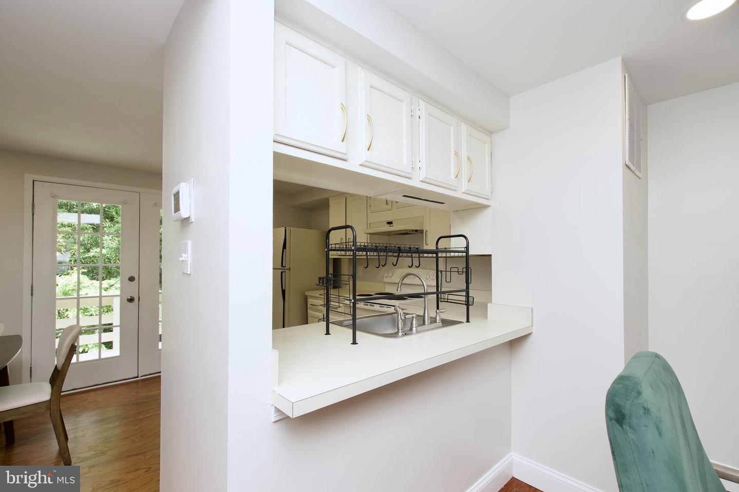 11900 FIELDTHORN CT, RESTON, Virginia 20194, 2 Bedrooms Bedrooms, ,2 BathroomsBathrooms,Residential,For sale,11900 FIELDTHORN CT,VAFX2253822 MLS # VAFX2253822