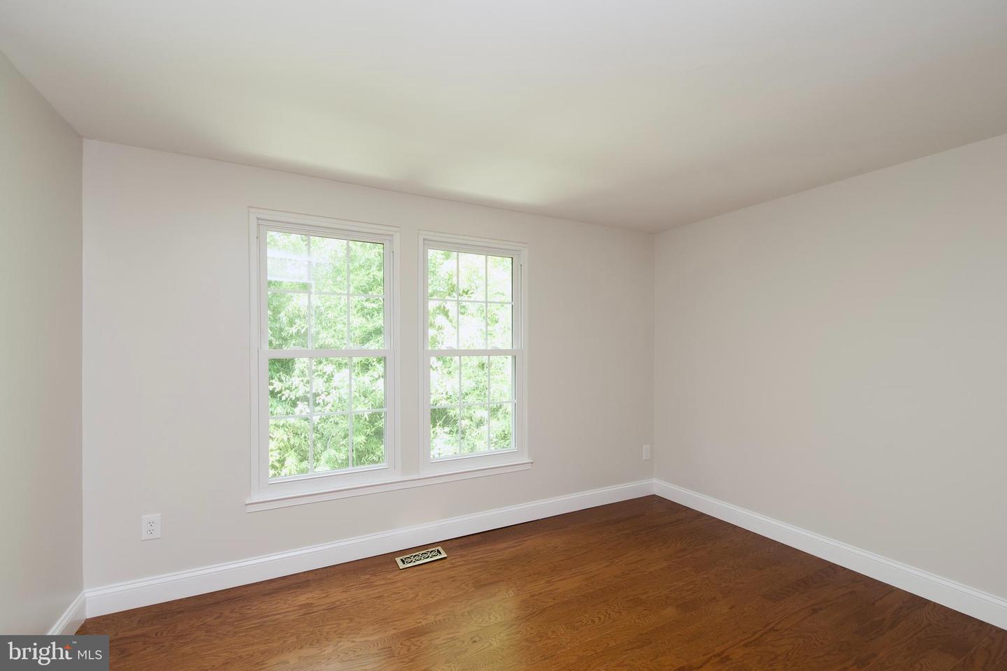 11900 FIELDTHORN CT, RESTON, Virginia 20194, 2 Bedrooms Bedrooms, ,2 BathroomsBathrooms,Residential,For sale,11900 FIELDTHORN CT,VAFX2253822 MLS # VAFX2253822