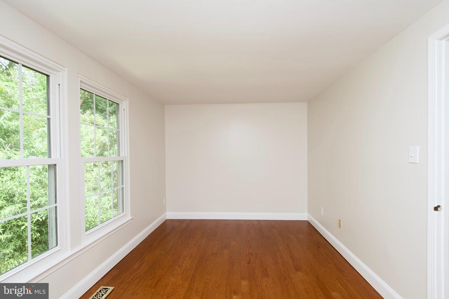 11900 FIELDTHORN CT, RESTON, Virginia 20194, 2 Bedrooms Bedrooms, ,2 BathroomsBathrooms,Residential,For sale,11900 FIELDTHORN CT,VAFX2253822 MLS # VAFX2253822