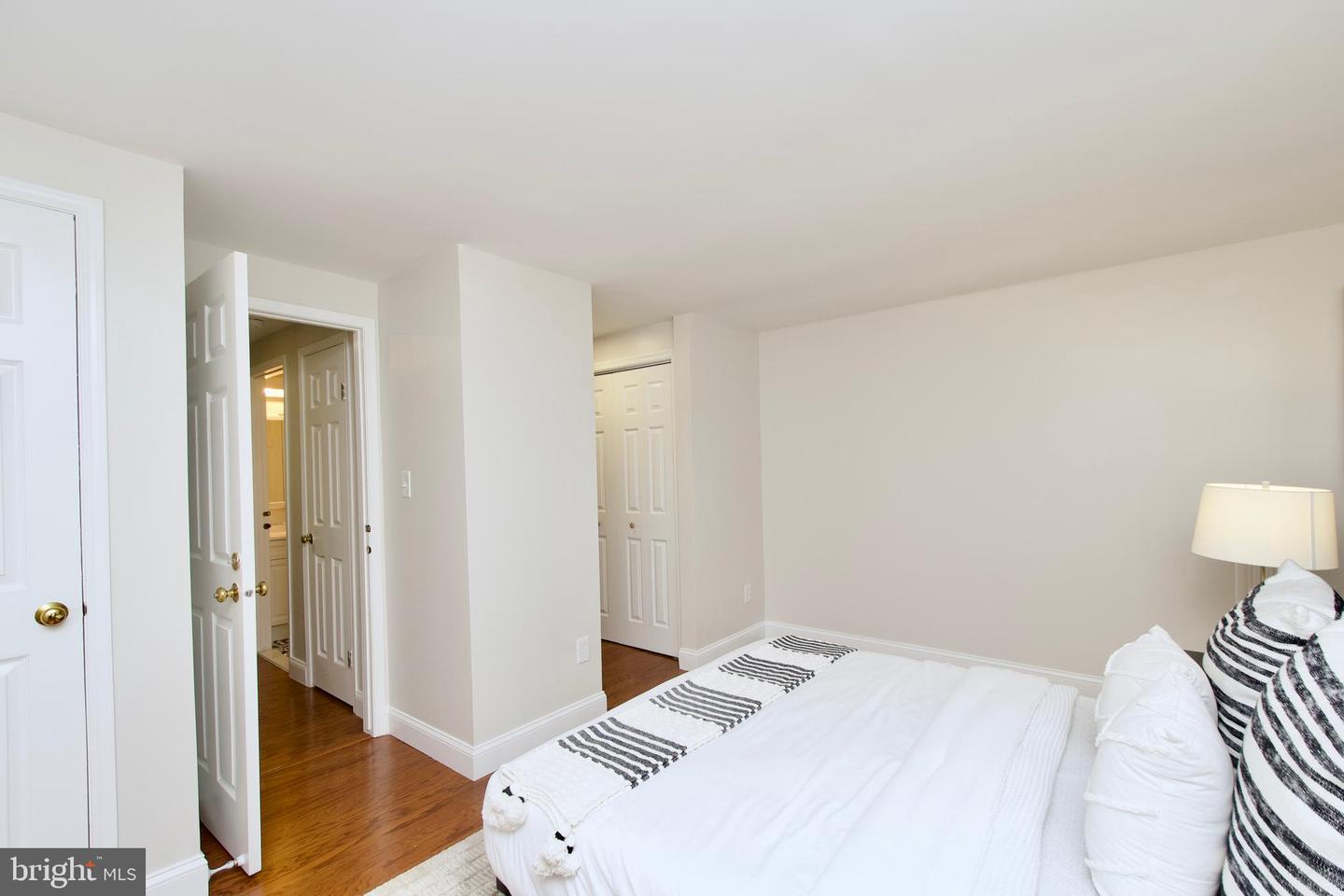11900 FIELDTHORN CT, RESTON, Virginia 20194, 2 Bedrooms Bedrooms, ,2 BathroomsBathrooms,Residential,For sale,11900 FIELDTHORN CT,VAFX2253822 MLS # VAFX2253822