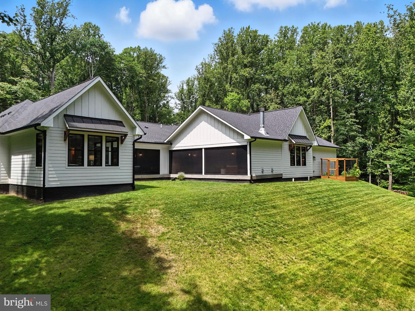 41737 DALEVIEW LN, LEESBURG, Virginia 20176, 4 Bedrooms Bedrooms, ,3 BathroomsBathrooms,Residential,For sale,41737 DALEVIEW LN,VALO2101410 MLS # VALO2101410