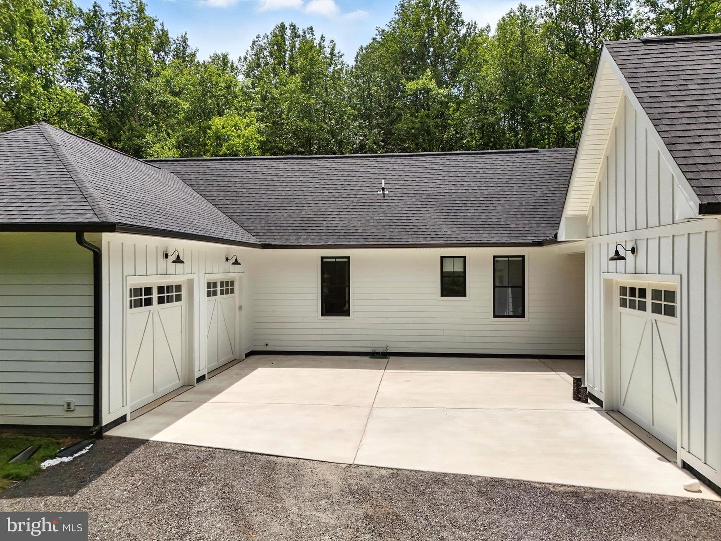 41737 DALEVIEW LN, LEESBURG, Virginia 20176, 4 Bedrooms Bedrooms, ,3 BathroomsBathrooms,Residential,For sale,41737 DALEVIEW LN,VALO2101410 MLS # VALO2101410