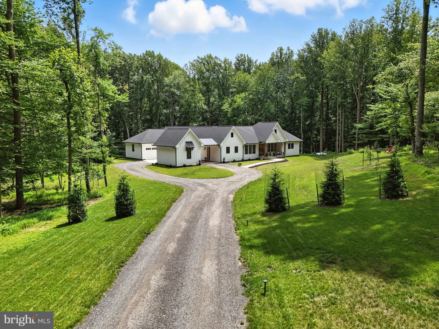 41737 DALEVIEW LN, LEESBURG, Virginia 20176, 4 Bedrooms Bedrooms, ,3 BathroomsBathrooms,Residential,For sale,41737 DALEVIEW LN,VALO2101410 MLS # VALO2101410