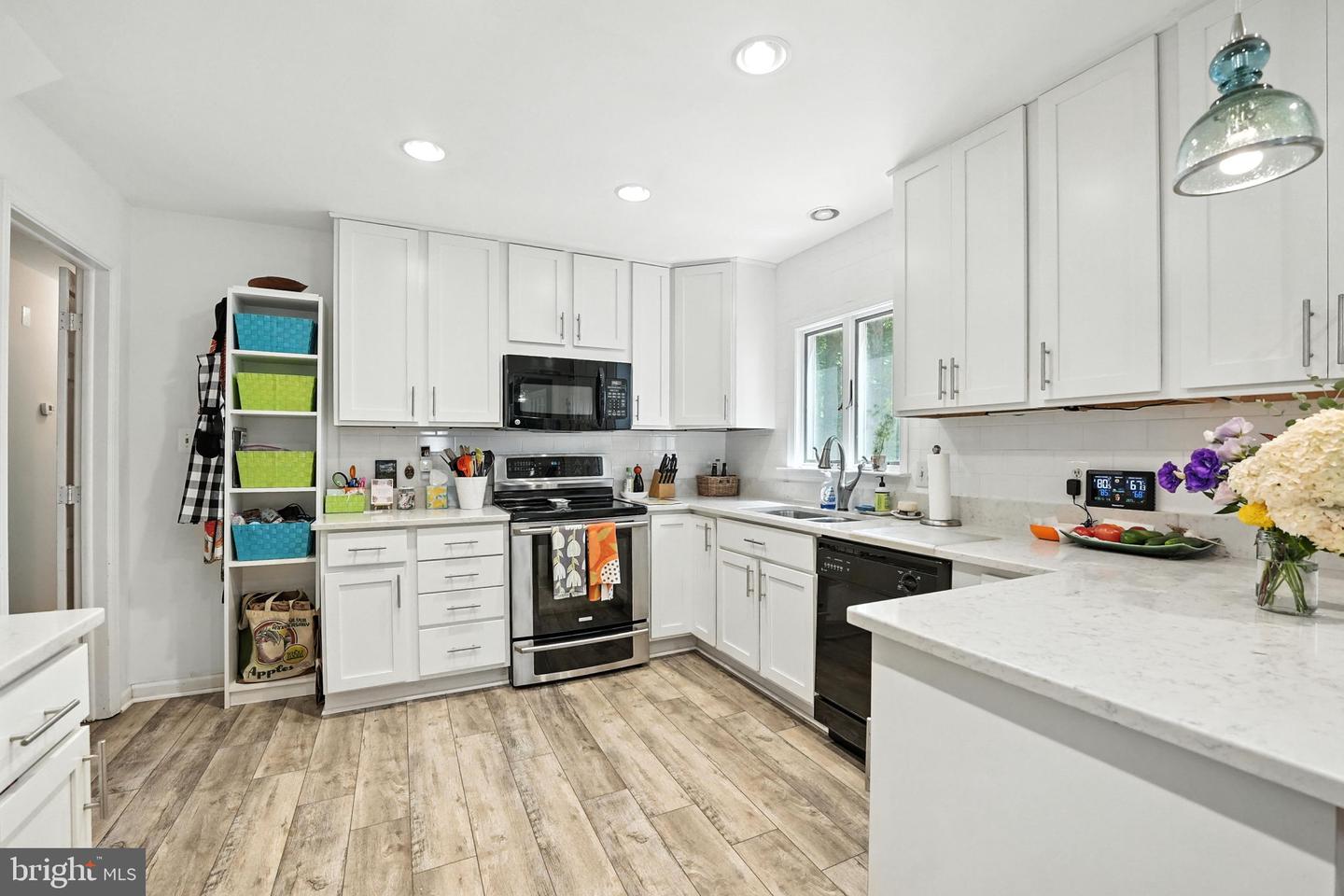 13375 MARIE DR, MANASSAS, Virginia 20112, 4 Bedrooms Bedrooms, ,3 BathroomsBathrooms,Residential,For sale,13375 MARIE DR,VAPW2098702 MLS # VAPW2098702
