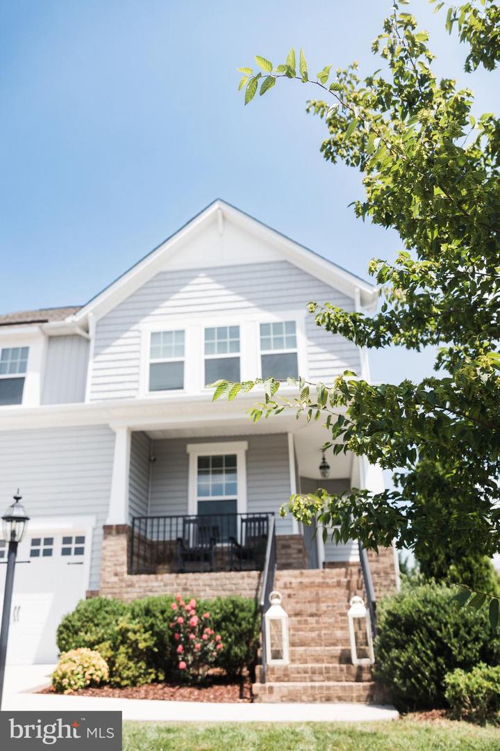 7201 STAFFORD PARK DR, MOSELEY, Virginia 23120, 4 Bedrooms Bedrooms, ,2 BathroomsBathrooms,Residential,For sale,7201 STAFFORD PARK DR,VACF2001220 MLS # VACF2001220