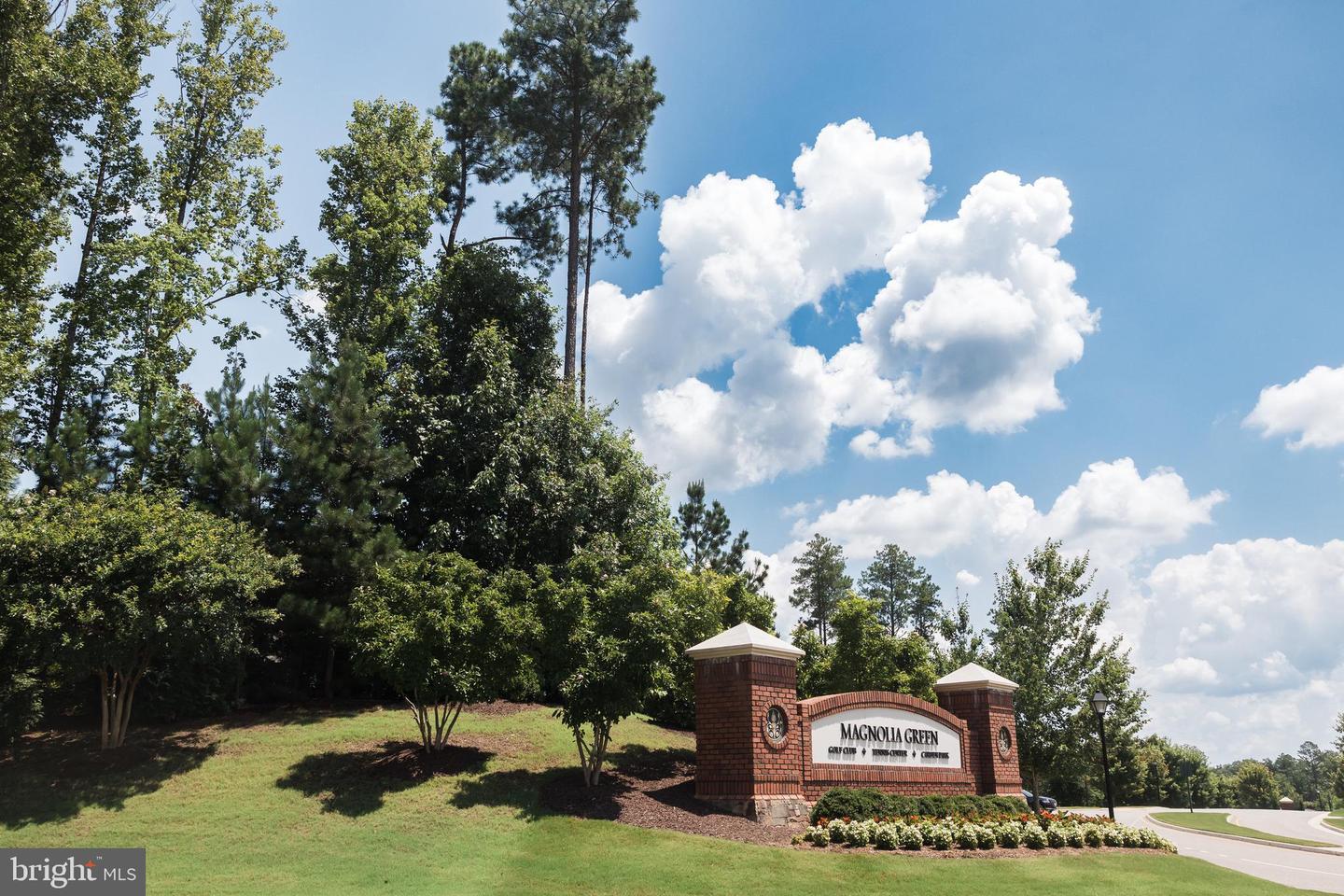7201 STAFFORD PARK DR, MOSELEY, Virginia 23120, 4 Bedrooms Bedrooms, ,2 BathroomsBathrooms,Residential,For sale,7201 STAFFORD PARK DR,VACF2001220 MLS # VACF2001220