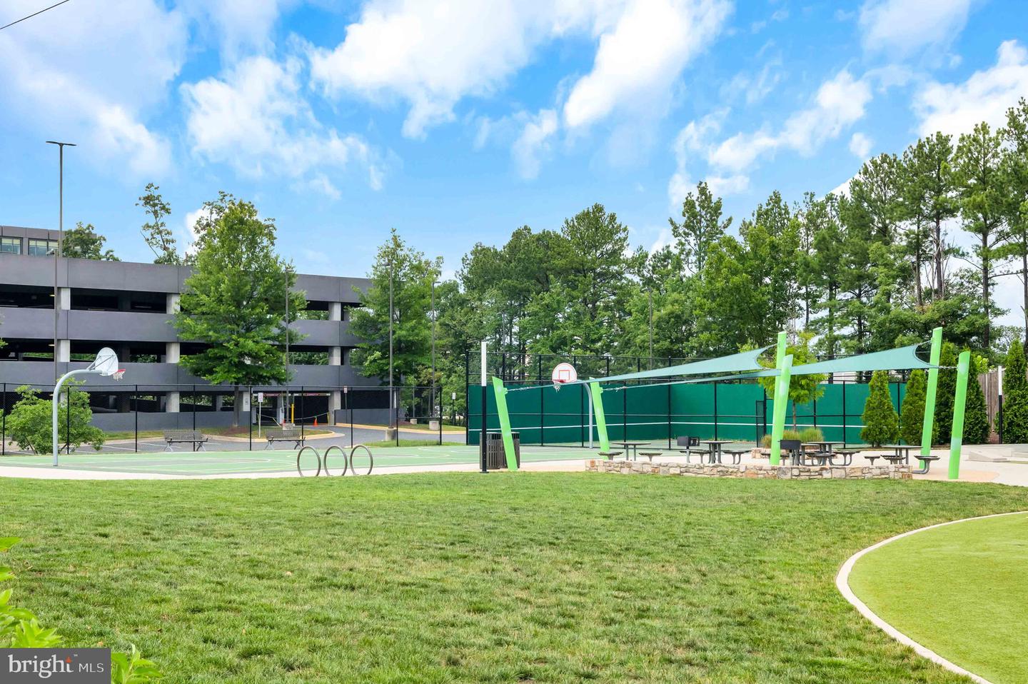 12920 SUNRISE RIDGE ALY #65, HERNDON, Virginia 20171, 3 Bedrooms Bedrooms, ,2 BathroomsBathrooms,Residential,For sale,12920 SUNRISE RIDGE ALY #65,VAFX2254398 MLS # VAFX2254398