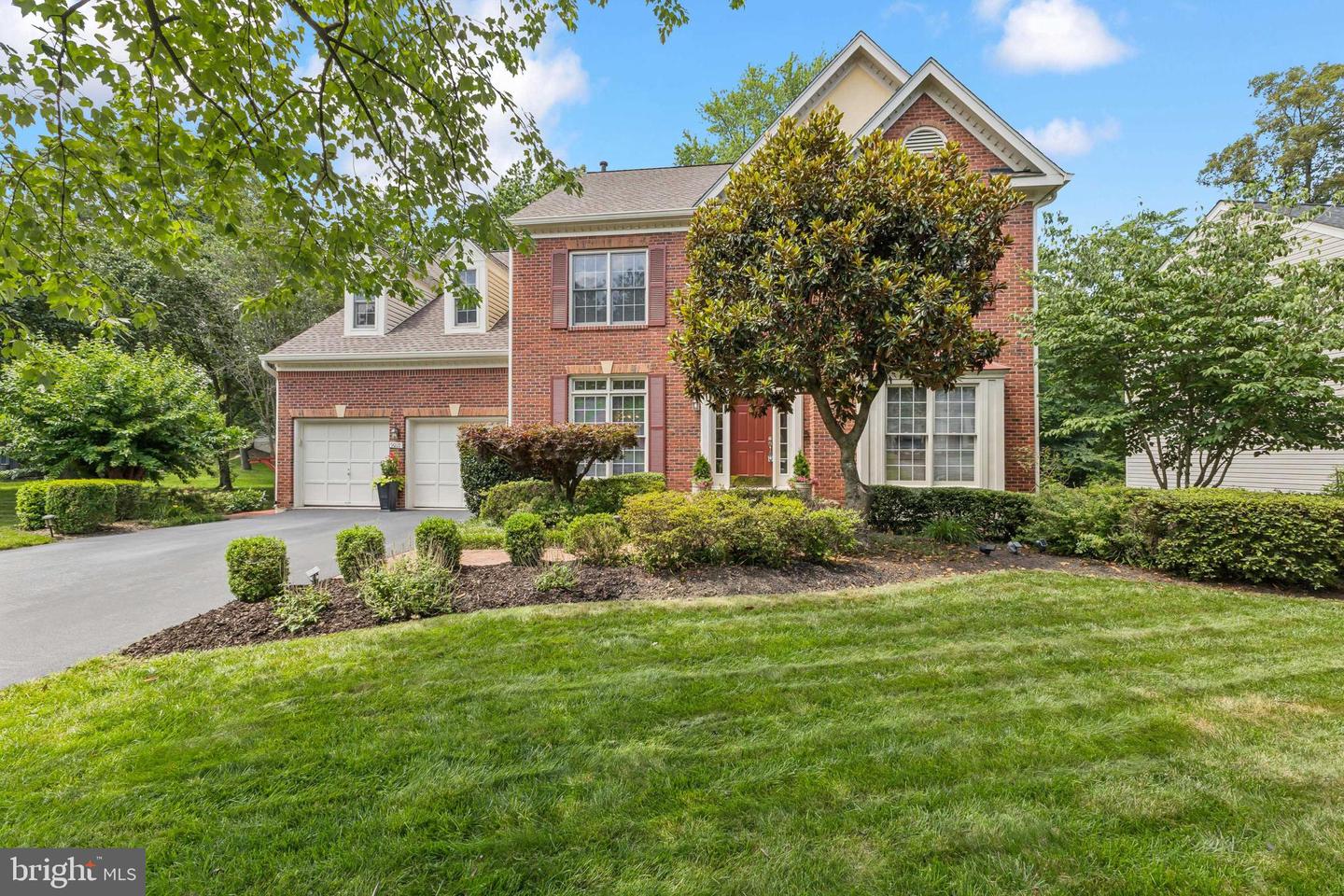 9010 WEATHERLY WAY, LORTON, Virginia 22079, 5 Bedrooms Bedrooms, ,4 BathroomsBathrooms,Residential,For sale,9010 WEATHERLY WAY,VAFX2254428 MLS # VAFX2254428