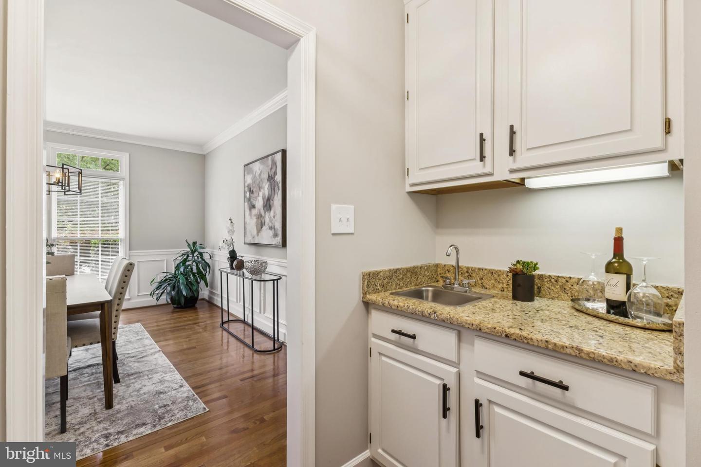 9010 WEATHERLY WAY, LORTON, Virginia 22079, 5 Bedrooms Bedrooms, ,4 BathroomsBathrooms,Residential,For sale,9010 WEATHERLY WAY,VAFX2254428 MLS # VAFX2254428