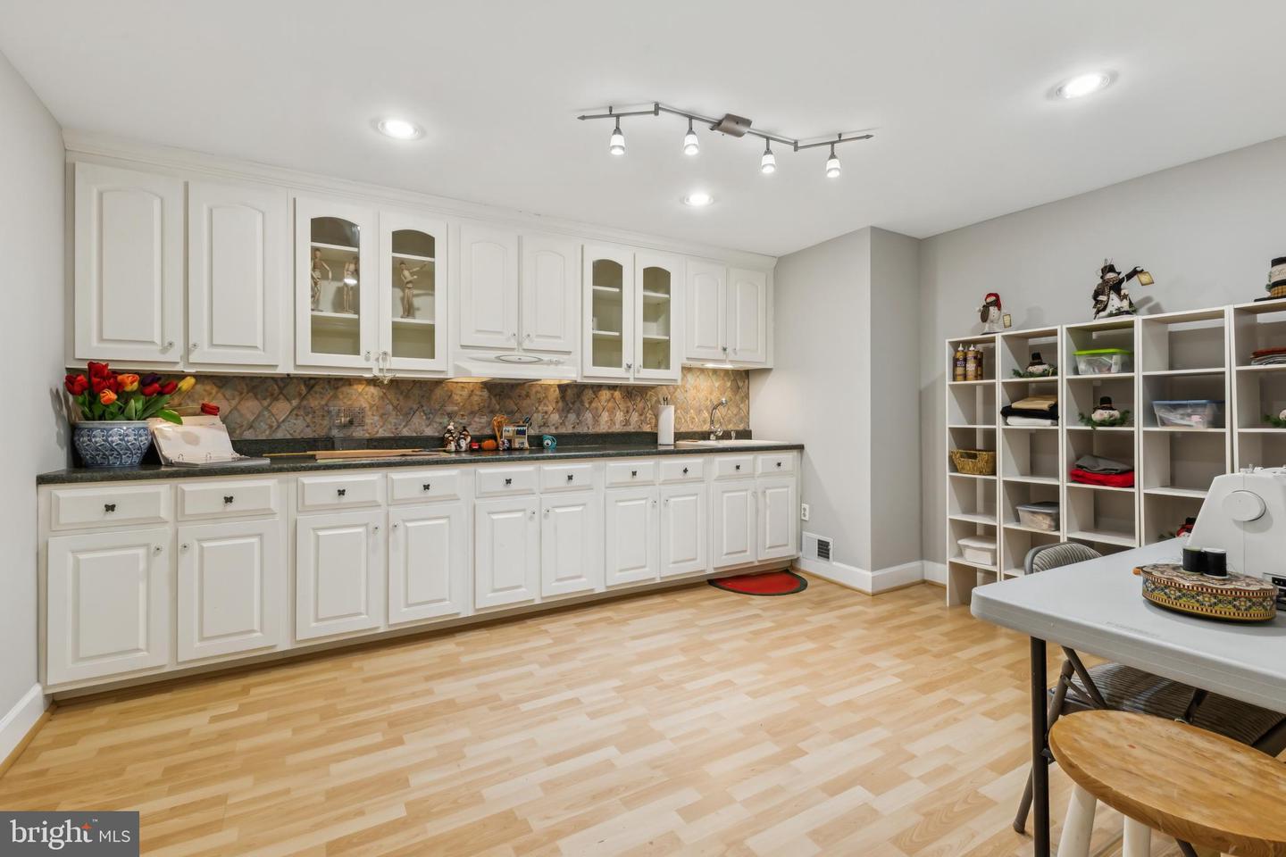 9010 WEATHERLY WAY, LORTON, Virginia 22079, 5 Bedrooms Bedrooms, ,4 BathroomsBathrooms,Residential,For sale,9010 WEATHERLY WAY,VAFX2254428 MLS # VAFX2254428