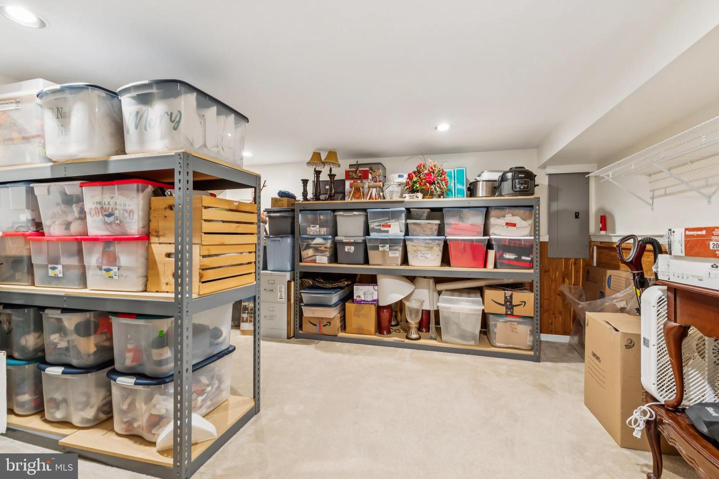 9010 WEATHERLY WAY, LORTON, Virginia 22079, 5 Bedrooms Bedrooms, ,4 BathroomsBathrooms,Residential,For sale,9010 WEATHERLY WAY,VAFX2254428 MLS # VAFX2254428