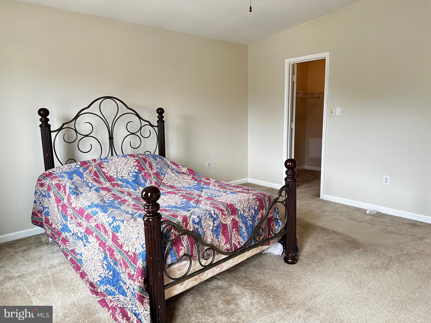 6517 SUMMERTON WAY, SPRINGFIELD, Virginia 22150, 3 Bedrooms Bedrooms, ,3 BathroomsBathrooms,Residential,For sale,6517 SUMMERTON WAY,VAFX2254460 MLS # VAFX2254460
