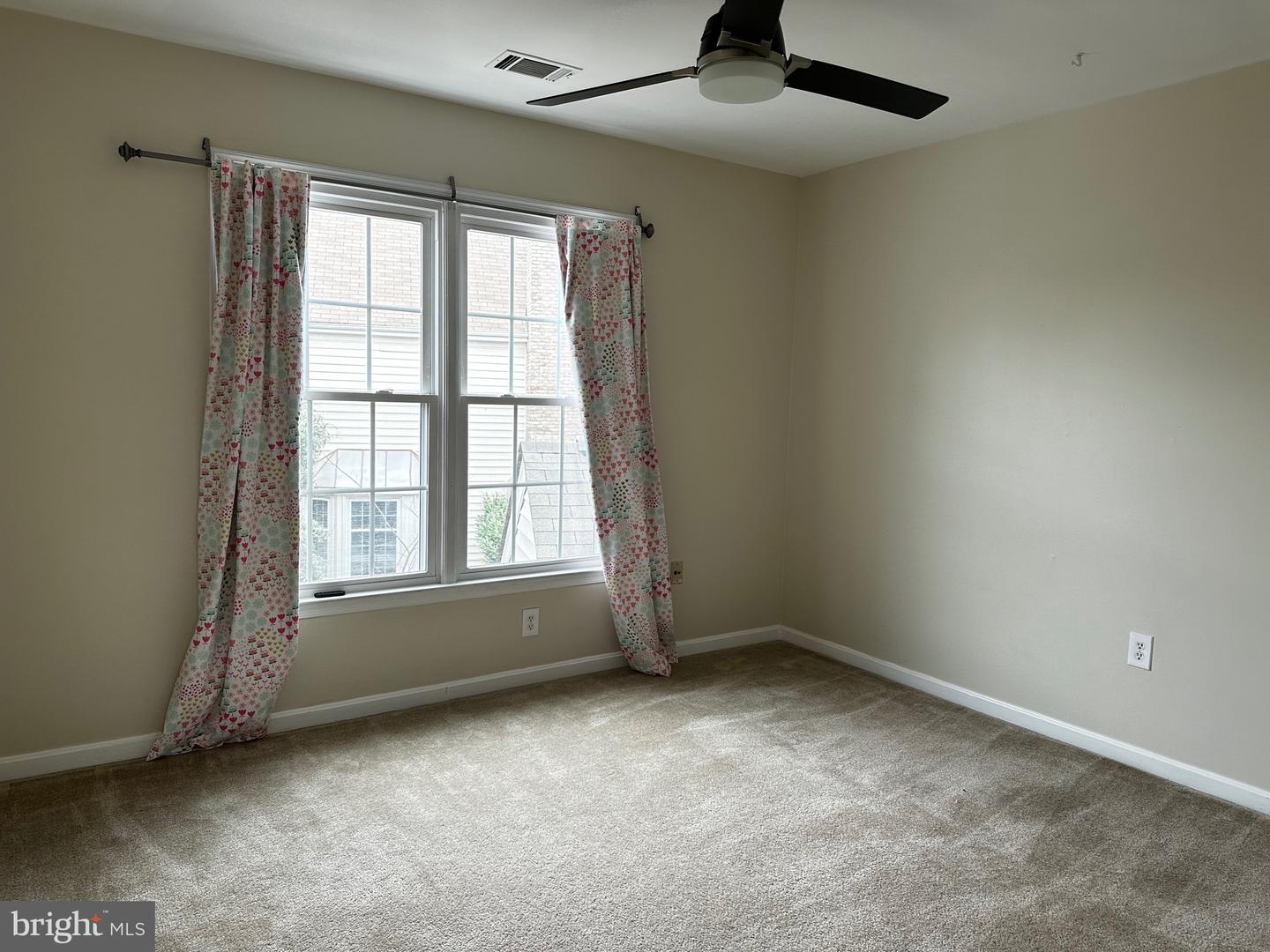 6517 SUMMERTON WAY, SPRINGFIELD, Virginia 22150, 3 Bedrooms Bedrooms, ,3 BathroomsBathrooms,Residential,For sale,6517 SUMMERTON WAY,VAFX2254460 MLS # VAFX2254460