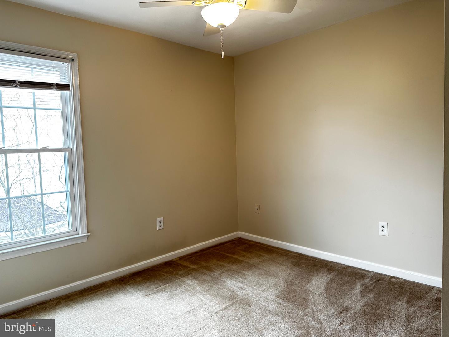 6517 SUMMERTON WAY, SPRINGFIELD, Virginia 22150, 3 Bedrooms Bedrooms, ,3 BathroomsBathrooms,Residential,For sale,6517 SUMMERTON WAY,VAFX2254460 MLS # VAFX2254460