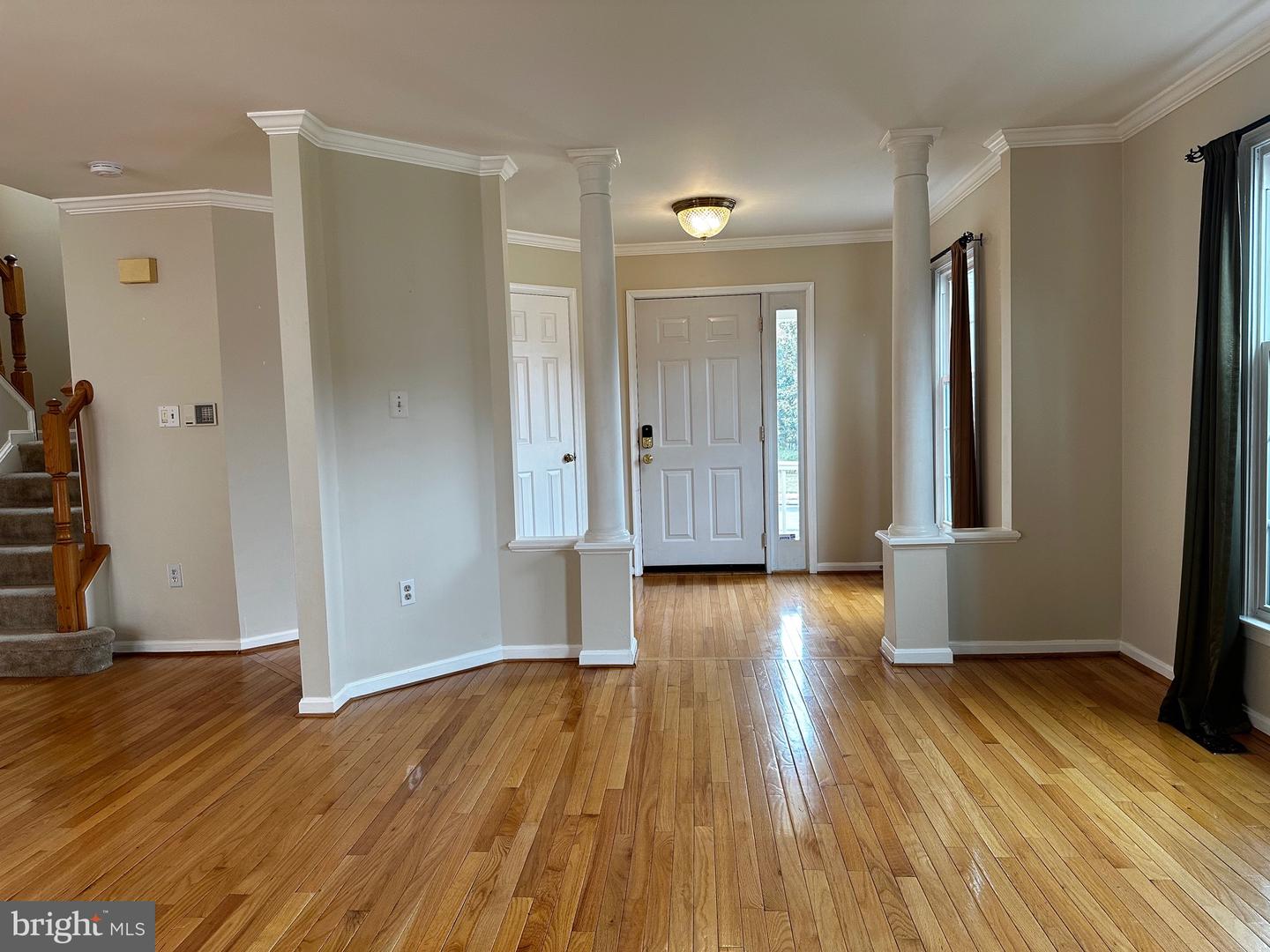 6517 SUMMERTON WAY, SPRINGFIELD, Virginia 22150, 3 Bedrooms Bedrooms, ,3 BathroomsBathrooms,Residential,For sale,6517 SUMMERTON WAY,VAFX2254460 MLS # VAFX2254460