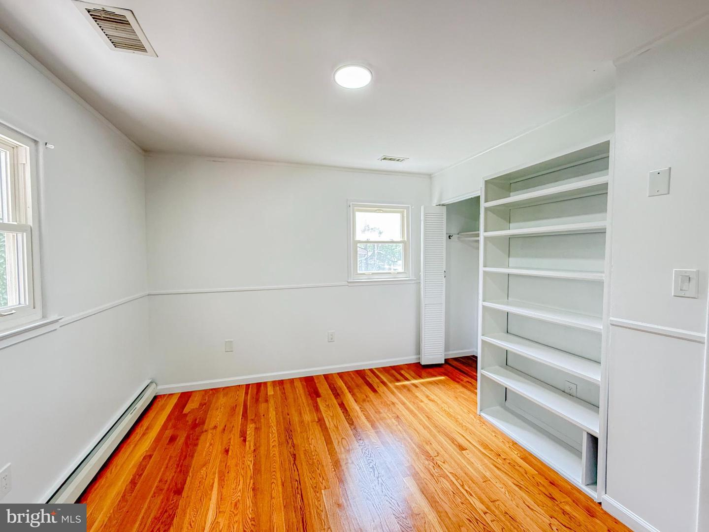 14601 BROOK DR, WOODBRIDGE, Virginia 22193, 3 Bedrooms Bedrooms, ,1 BathroomBathrooms,Residential,For sale,14601 BROOK DR,VAPW2098818 MLS # VAPW2098818