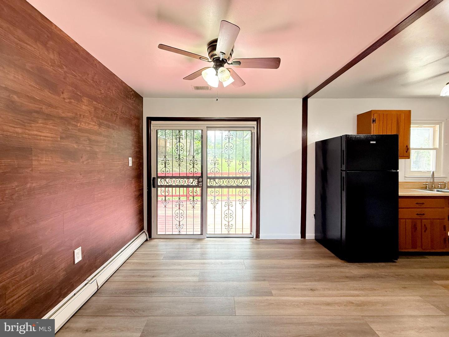 14601 BROOK DR, WOODBRIDGE, Virginia 22193, 3 Bedrooms Bedrooms, ,1 BathroomBathrooms,Residential,For sale,14601 BROOK DR,VAPW2098818 MLS # VAPW2098818