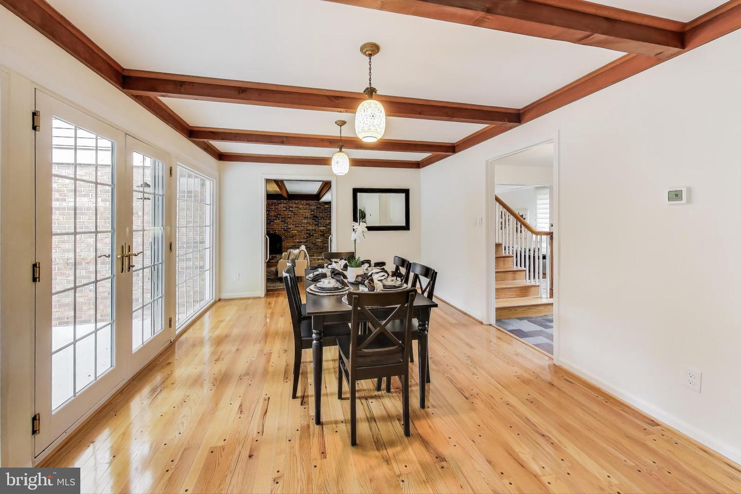 8215 BRIAR CREEK DR, ANNANDALE, Virginia 22003, 4 Bedrooms Bedrooms, 13 Rooms Rooms,2 BathroomsBathrooms,Residential,For sale,8215 BRIAR CREEK DR,VAFX2254538 MLS # VAFX2254538